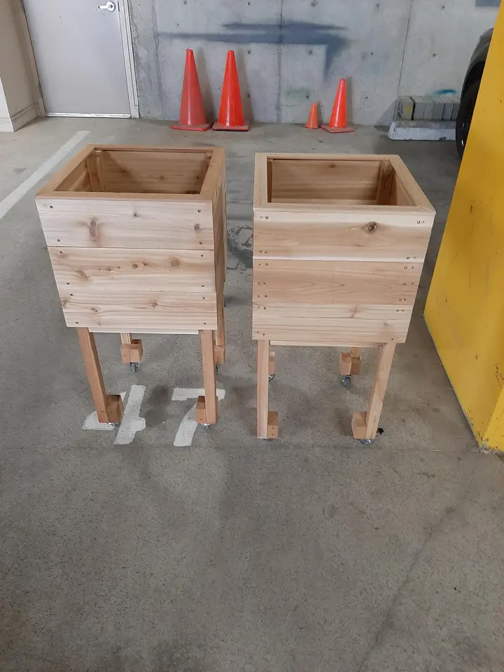 planter one.jpg