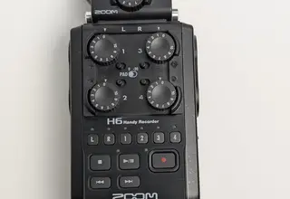 Zoom 01.jpg
